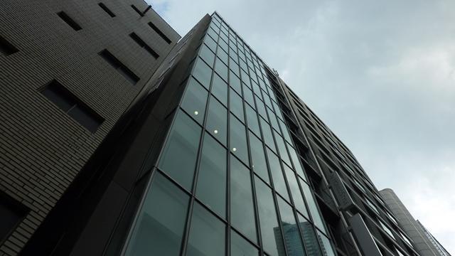 ユニゾ西新宿ビル外観
