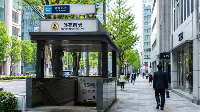 外苑前駅画像