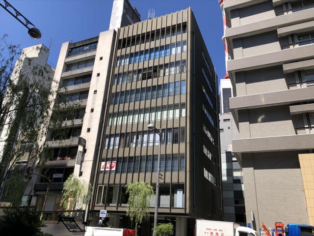 京都新聞銀座ビル／レンタルオフィス外観