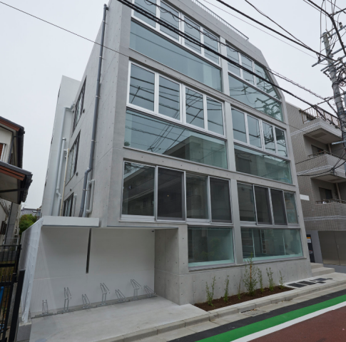 ＡＲＫ　ＴＥＲＲＡＣＥ東新宿外観